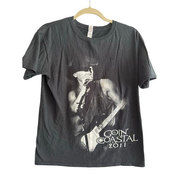 Kenny Chesney Unisex Going Coastal 2011 Concert T-Shirt size Medium - Picture 1 of 3